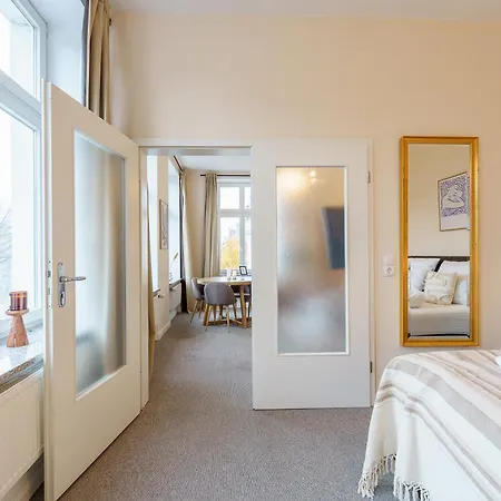 Apartment Mit Traveblick